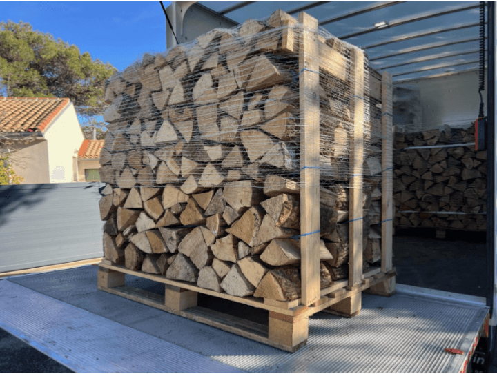 Bois de qualité bien sec et prêt à l'emploi à Nancy — 50 €